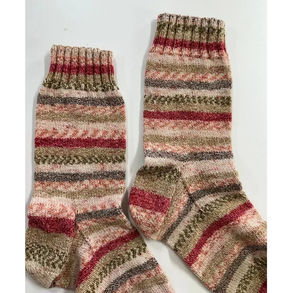 Hand Knit Womens Wool Socks Pink Brown Beight Pattern